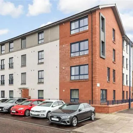 Buy this 2 bed apartment on Richmond Park Terrace in Hutchesontown, Glasgow