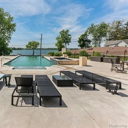 Image 7 - 2372 North Pine Center Drive, West Bloomfield Township, MI 48323, USA - House for sale