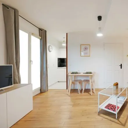 Rent this studio apartment on Rue Michel-Ange in 92400 Courbevoie, France