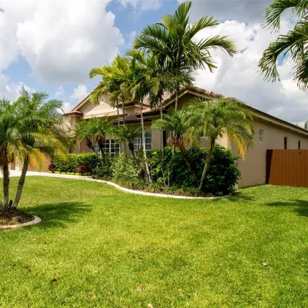 Image 3 - 2910 Fairways Drive, Homestead, FL 33035, USA - House for rent