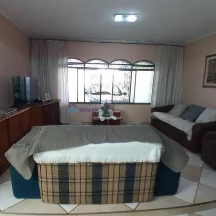 Rent this 3 bed house on Rua República do Iraque in Campo Belo, São Paulo - SP