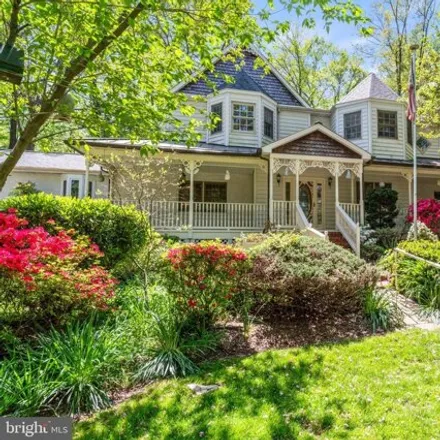 Buy this 7 bed house on 8913 Glenbrook Road in Mantua, Fairfax County