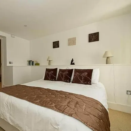 Rent this 2 bed apartment on Mortehoe in EX34 7DJ, United Kingdom