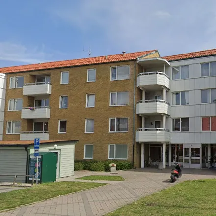 Rent this 2 bed apartment on Restaurang Mevlana Kolgrill in Ystadvägen 34, 214 45 Malmo