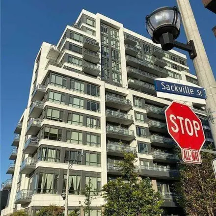 Image 7 - 23 St Bartholomew Street, Old Toronto, ON M5A 2B7, Canada - Apartment for rent