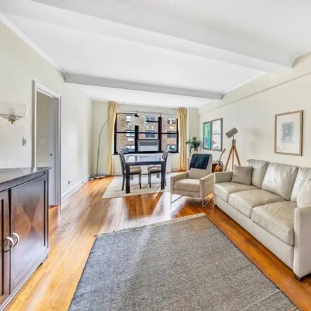 Buy this studio apartment on 240 East 79th Street in New York, NY 10075