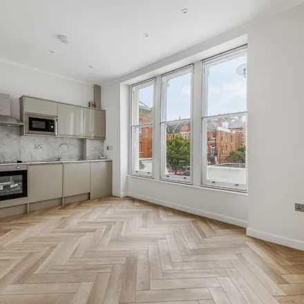 Rent this studio apartment on Gledstanes Road in London, W14 9HU