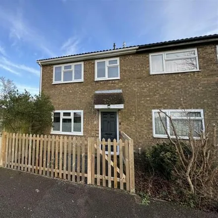 Buy this 3 bed house on Henley Close in Houghton Regis, LU5 5SA
