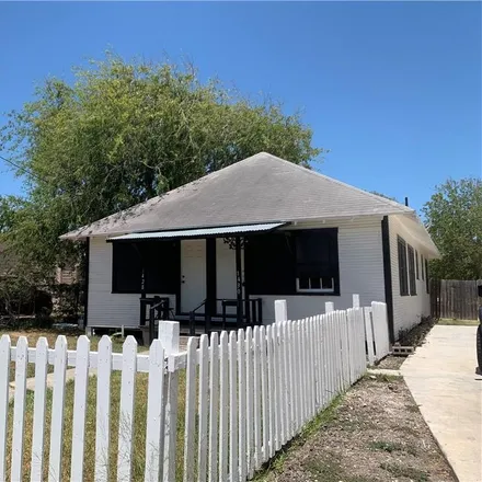 Rent this 1 bed house on 1430 16th Street in Corpus Christi, TX 78404