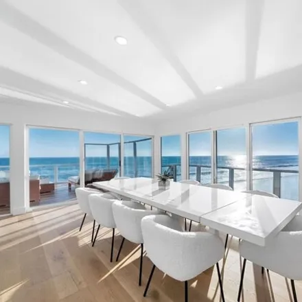 Image 1 - Sea Level Drive, Malibu, CA, USA - House for sale