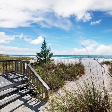 Image 3 - 686 Sutton Place, Longboat Key, Manatee County, FL 34228, USA - Apartment for rent