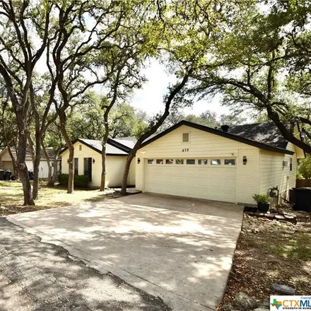 Image 2 - 619 Franklin Drive, San Marcos, TX 78666, USA - House for sale