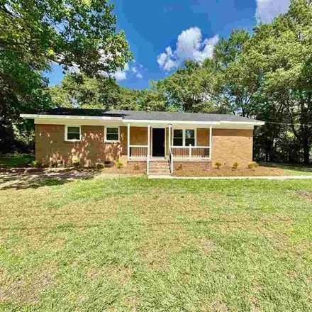 Buy this 3 bed house on 437 Phillips St in Darlington, South Carolina