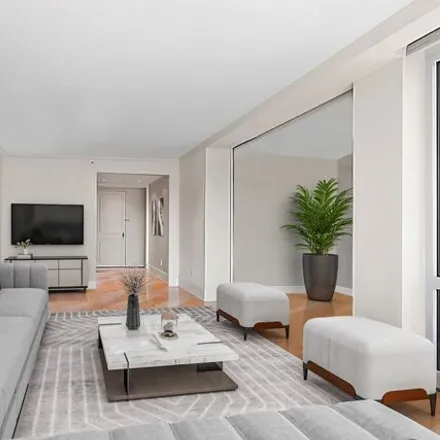 Image 2 - Bridge Tower Place, East 61st Street, New York, NY 10021, USA - Condo for sale