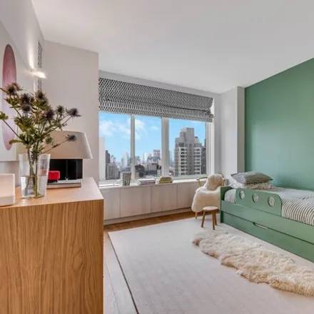 Image 7 - Morton Williams, 1066 3rd Avenue, New York, NY 10035, USA - Condo for sale