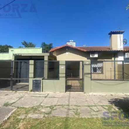Buy this 2 bed house on Muñoz in Partido de San Miguel, Muñiz