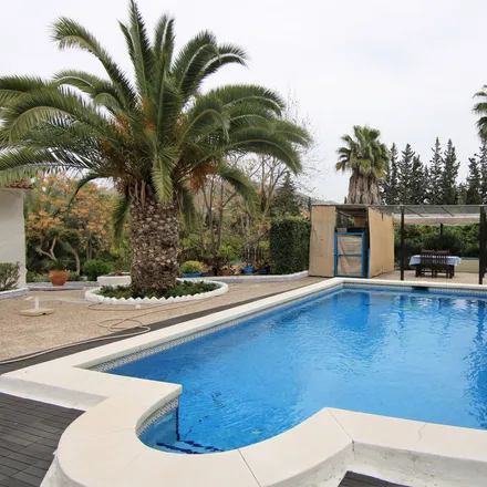 Buy this 5 bed house on Cártama in Andalusia, Spain