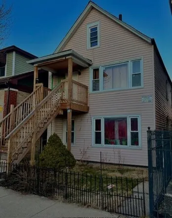 Buy this 4 bed house on 4115 South Maplewood Avenue in Chicago, IL 60632