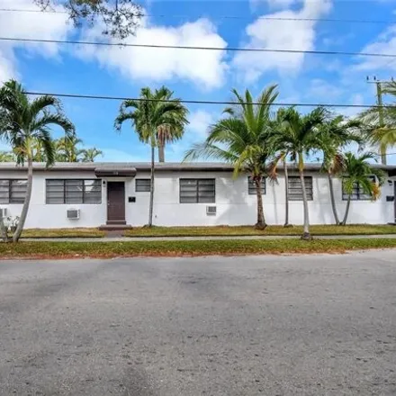 Rent this 1 bed apartment on 1118 S 17th Ave in Hollywood, Florida