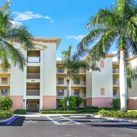 Buy this 2 bed condo on 4011 Palm Tree Boulevard in Cape Coral, FL 33904