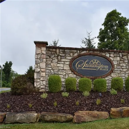 Image 2 - 1129 Stongingham Place, Muskingum County, OH 43701, USA - Condo for sale