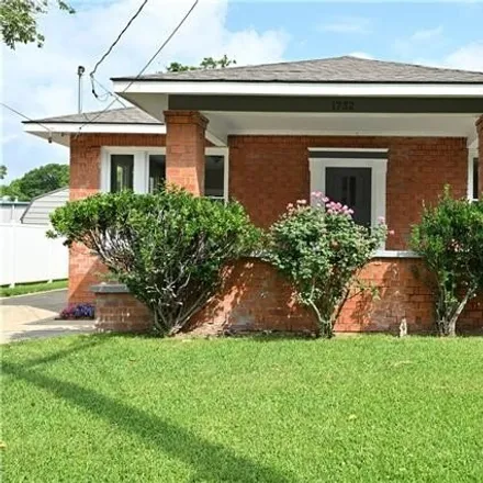 Buy this 3 bed house on 1770 Thornton Court in Alexandria, LA 71301