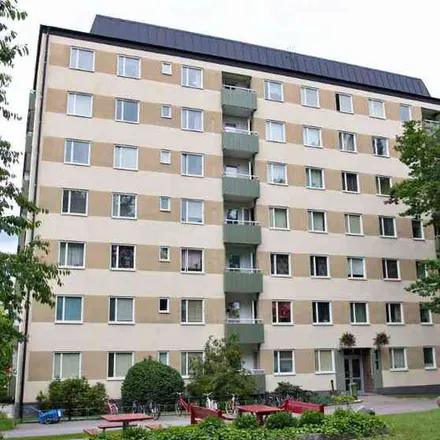 Rent this 2 bed apartment on Prästbolsgatan 12 in 587 36 Linköping, Sweden