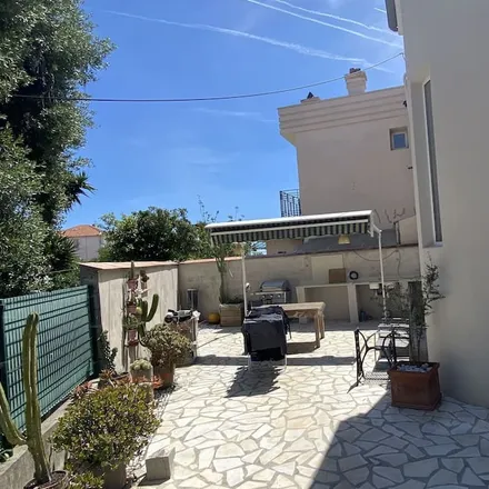 Image 3 - Cannes, Maritime Alps, France - House for rent