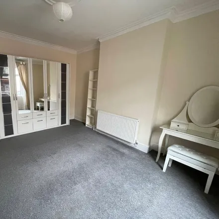 Image 4 - The Old Vicarage Care Home, 2 Waterville Road, North Shields, NE29 6SL, United Kingdom - Apartment for rent