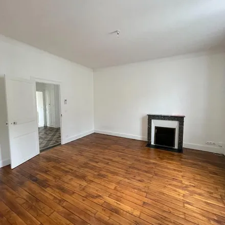 Rent this 4 bed apartment on 18B Rue de la République in 36000 Châteauroux, France