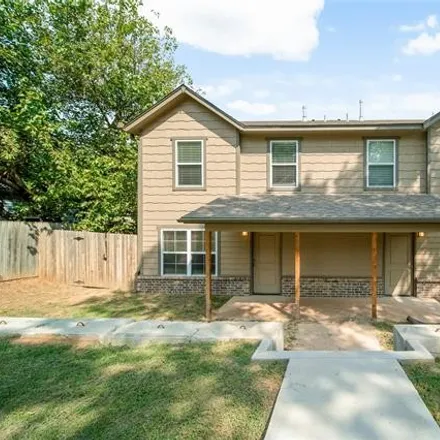 Buy this 3 bed duplex on 319 North Wilson Avenue in Sand Springs, OK 74063