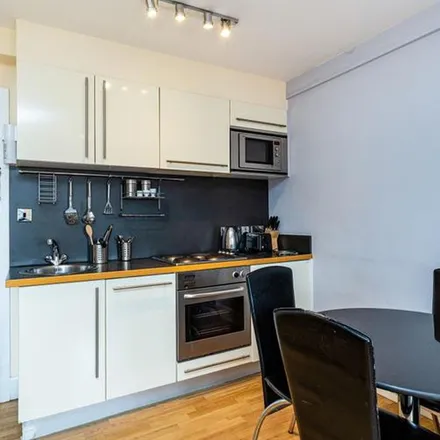Image 4 - Cluttons, 73 Sloane Avenue, London, SW3 3DZ, United Kingdom - Apartment for rent
