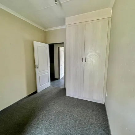 Rent this 3 bed townhouse on unnamed road in Honeydew, Roodepoort