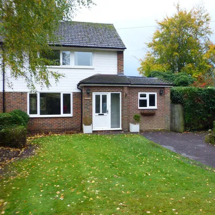 Rent this 3 bed duplex on Shere Road in West Horsley, KT24 6ER