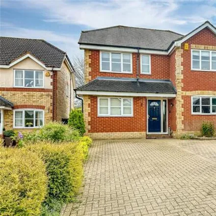 Rent this 4 bed house on Otterton Close in Harpenden, AL5 3BE