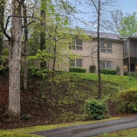 Buy this 3 bed house on 3580 Hampshire Drive in Mountain Brook, AL 35223