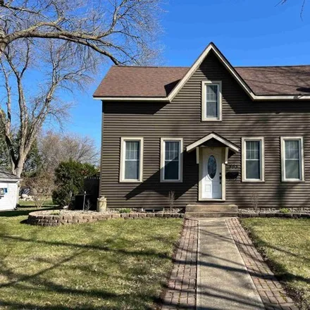 Buy this 3 bed house on 324 Delaware Avenue Northwest in Orange City, IA 51041