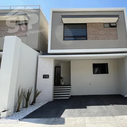 Rent this studio house on Avenida Cumbres del Sol in 66024 Monterrey, NLE