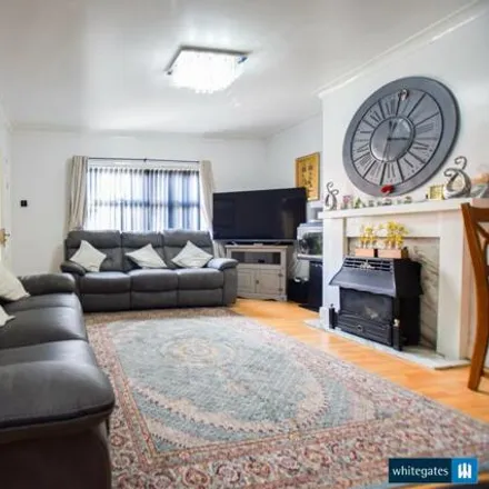 Image 2 - Firth Grove, Leeds, LS11 7HR, United Kingdom - Townhouse for sale
