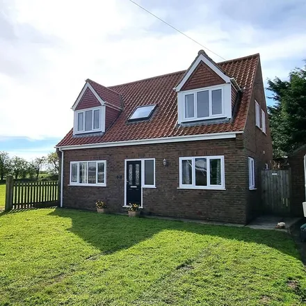 Rent this 4 bed house on Grange Close in Lebberston, YO11 3PD