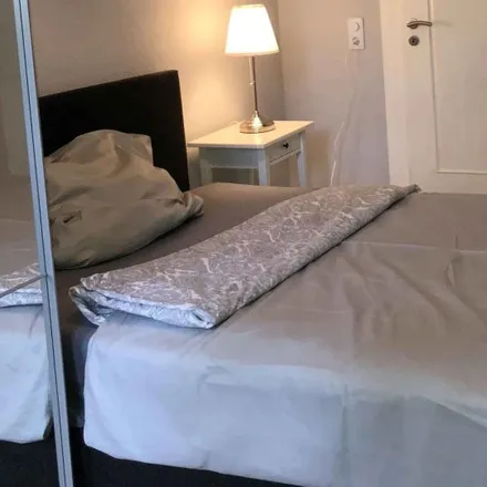 Rent this 4 bed room on Egenolffstraße 8 in 60316 Frankfurt, Germany