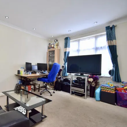 Image 7 - Wintersdale Road, Leicester, LE5 2EY, United Kingdom - Duplex for sale