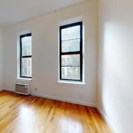 Rent this 1 bed apartment on 330 East 93rd Street in New York, NY 10128