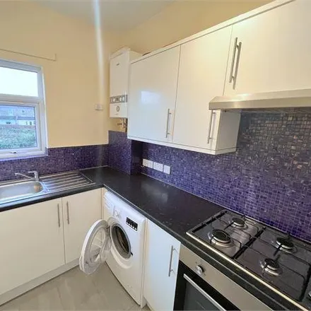 Image 5 - Engleheart Road, London, SE6 2HR, United Kingdom - Apartment for rent