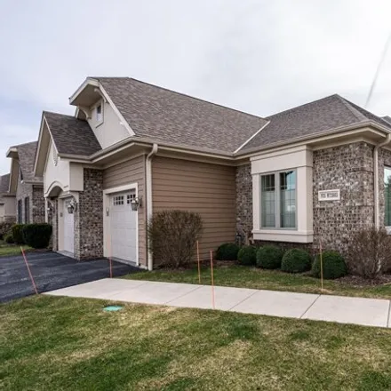 Buy this 3 bed condo on N35W23665 Auburn Court in City of Pewaukee, WI 53072