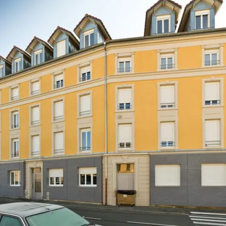 Rent this 4 bed apartment on 1 Rue de la Gare in 90300 Valdoie, France