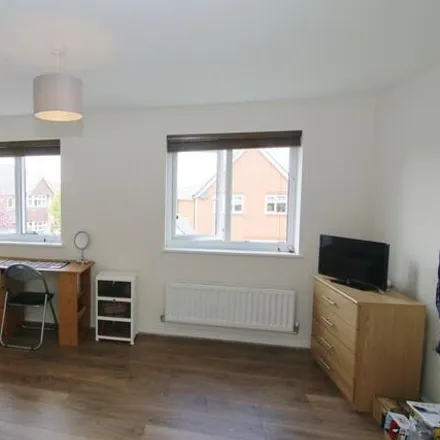 Image 7 - Carver Row, Chester, CH3 6DW, United Kingdom - Townhouse for sale