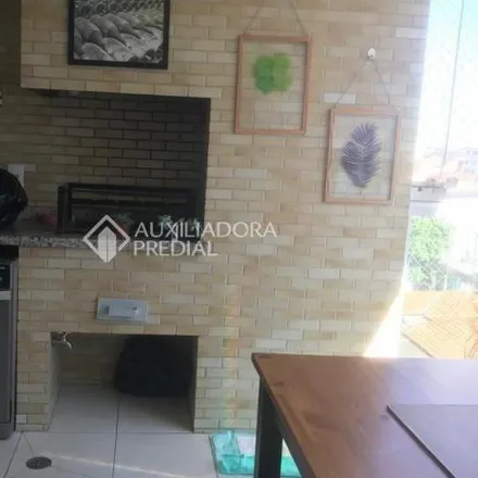 Buy this 3 bed apartment on Xodhó Clinica e Pet&Shop in Rua São Paulo 1319, Cerâmica