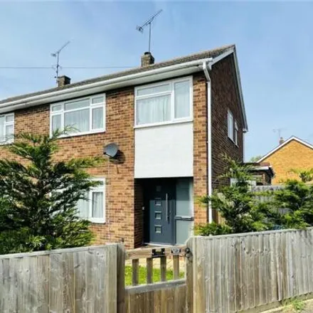 Buy this 3 bed duplex on Derwent Close in Farnborough, GU14 0JR