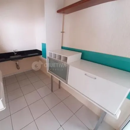 Rent this 4 bed house on Rua General Câmara in Tabajaras, Uberlândia - MG
